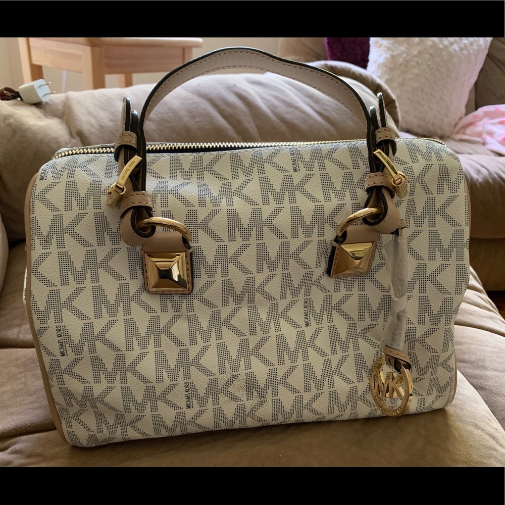 Michael Kors purse